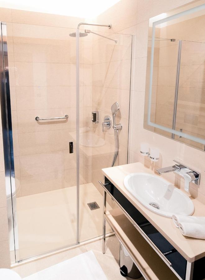 Comfort Twin Room