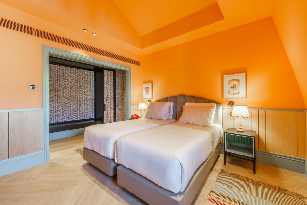 Superior Twin Room with Aliados View,1477768681:JPEG