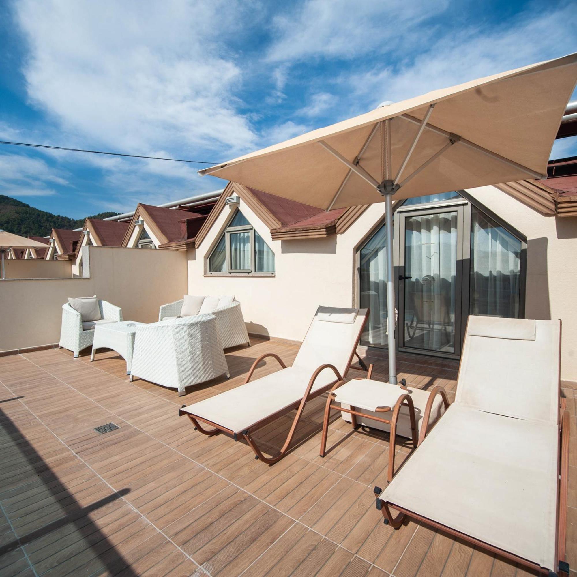 Junior Suite Terrace-Emre Hotel