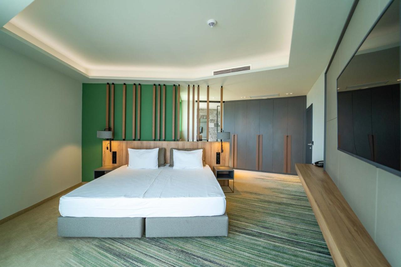 Suite Park view