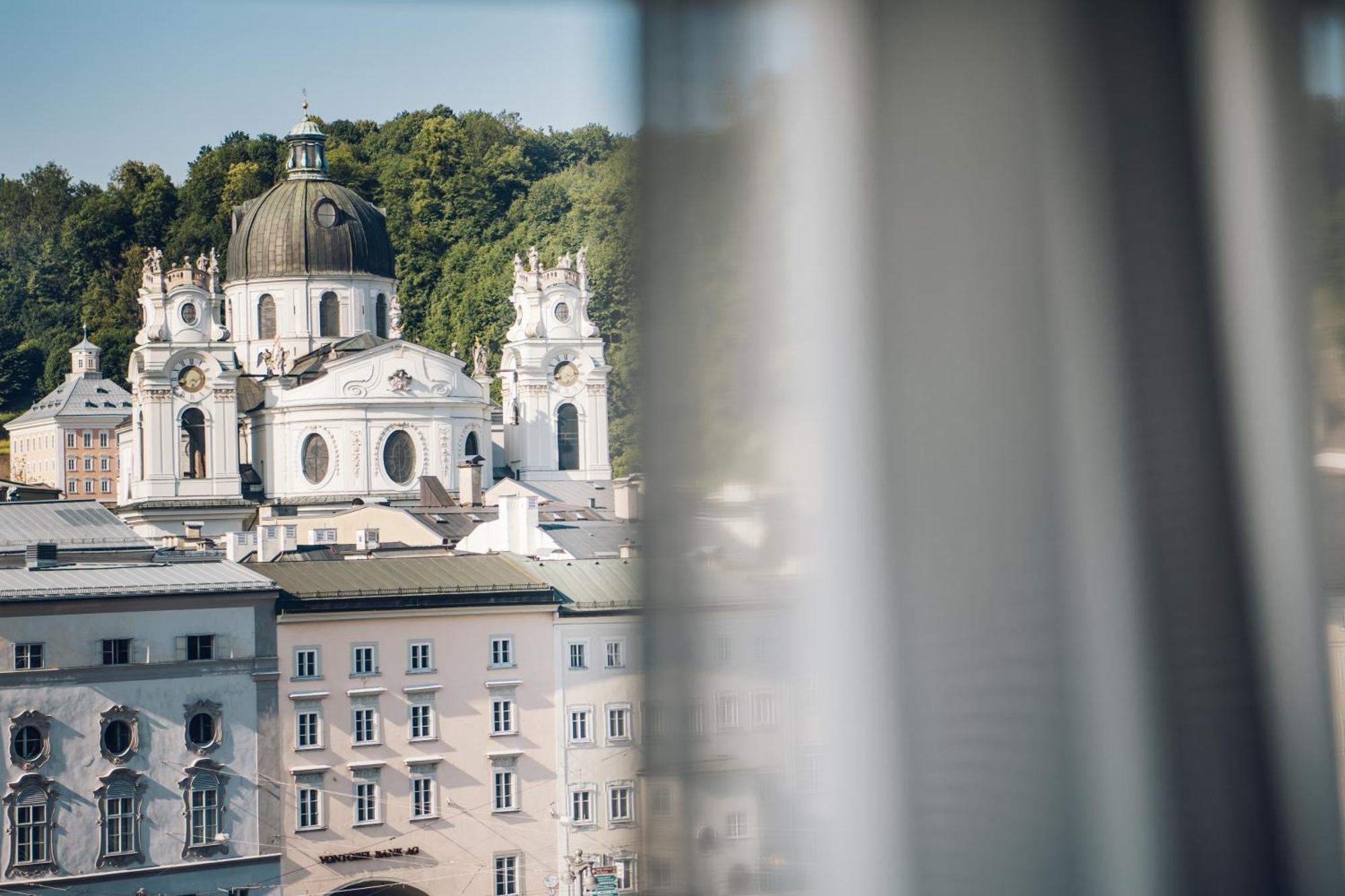 Small Double Room with view of old town
