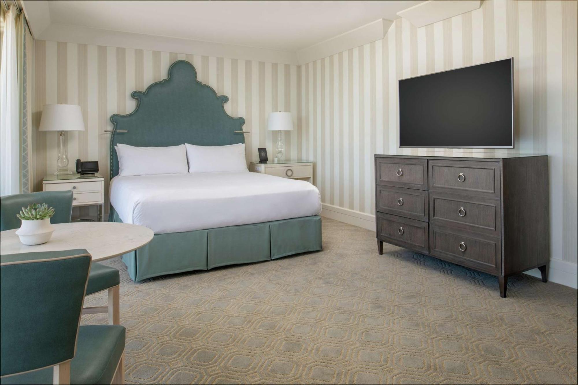 Junior Suite with View