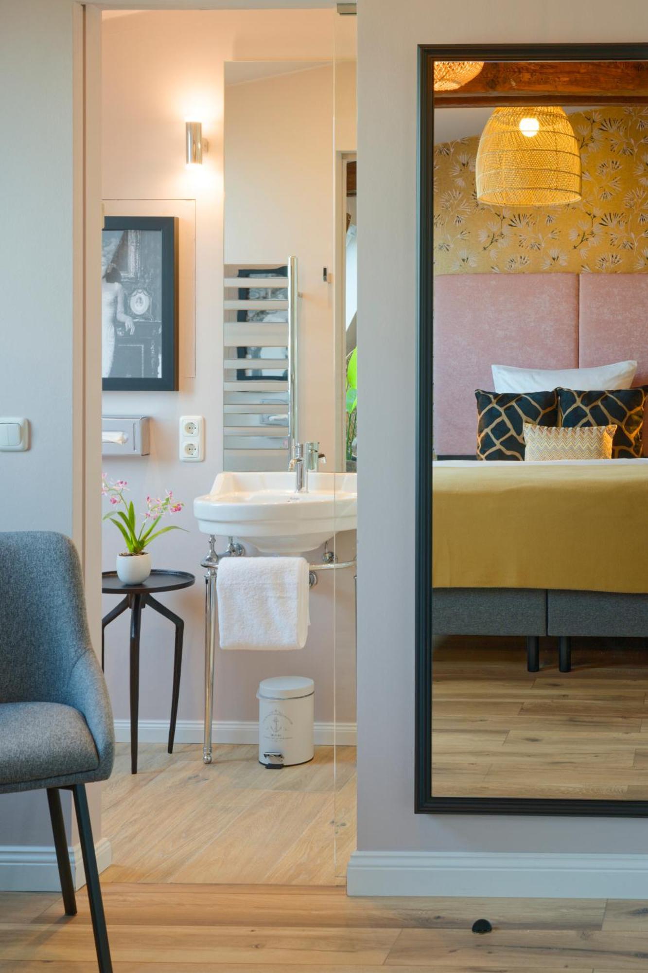 Comfort Single Room