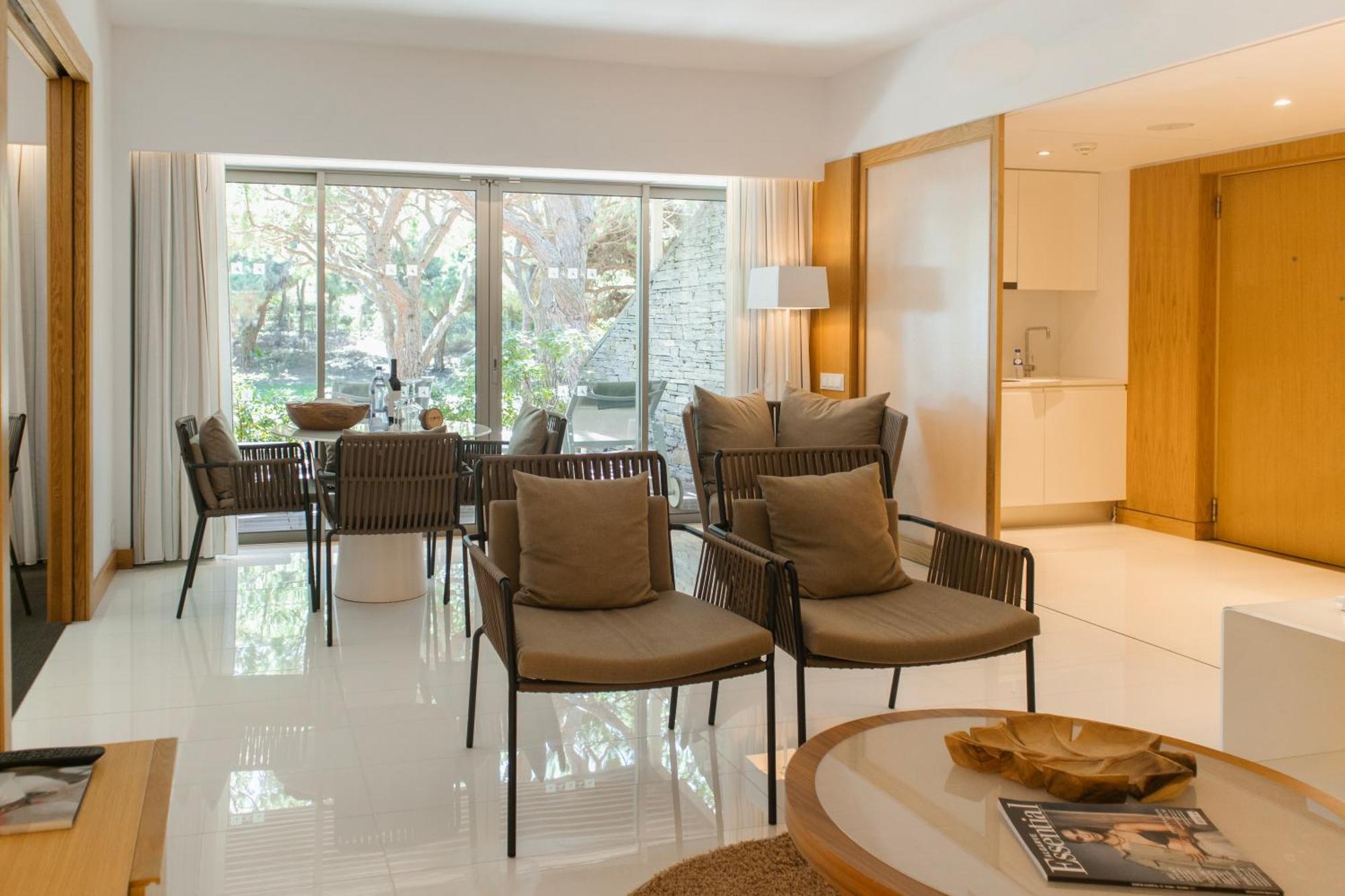 Deluxe Suite – Garden View