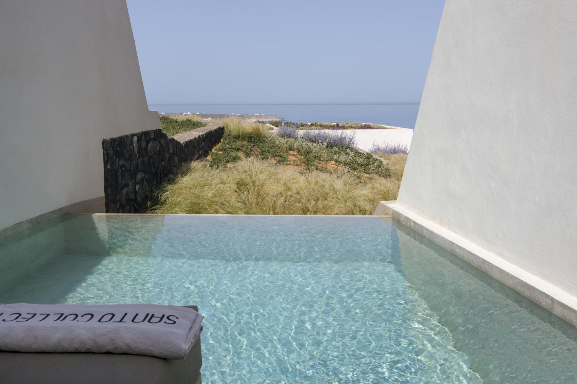 Unwind Sunset & Sea View Junior Suite Pool