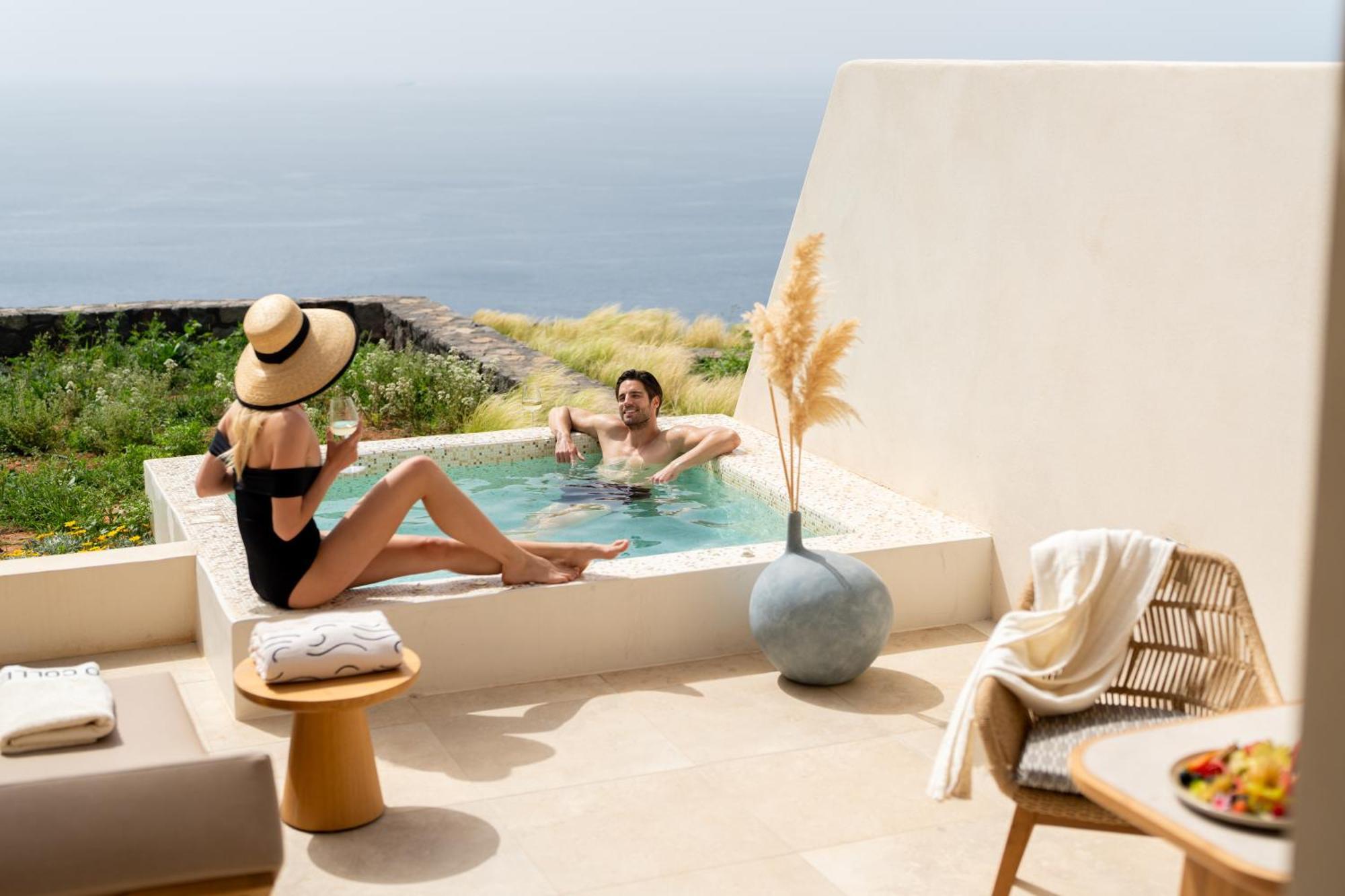 Vivid Sunset & Sea View Junior Suite Jacuzzi