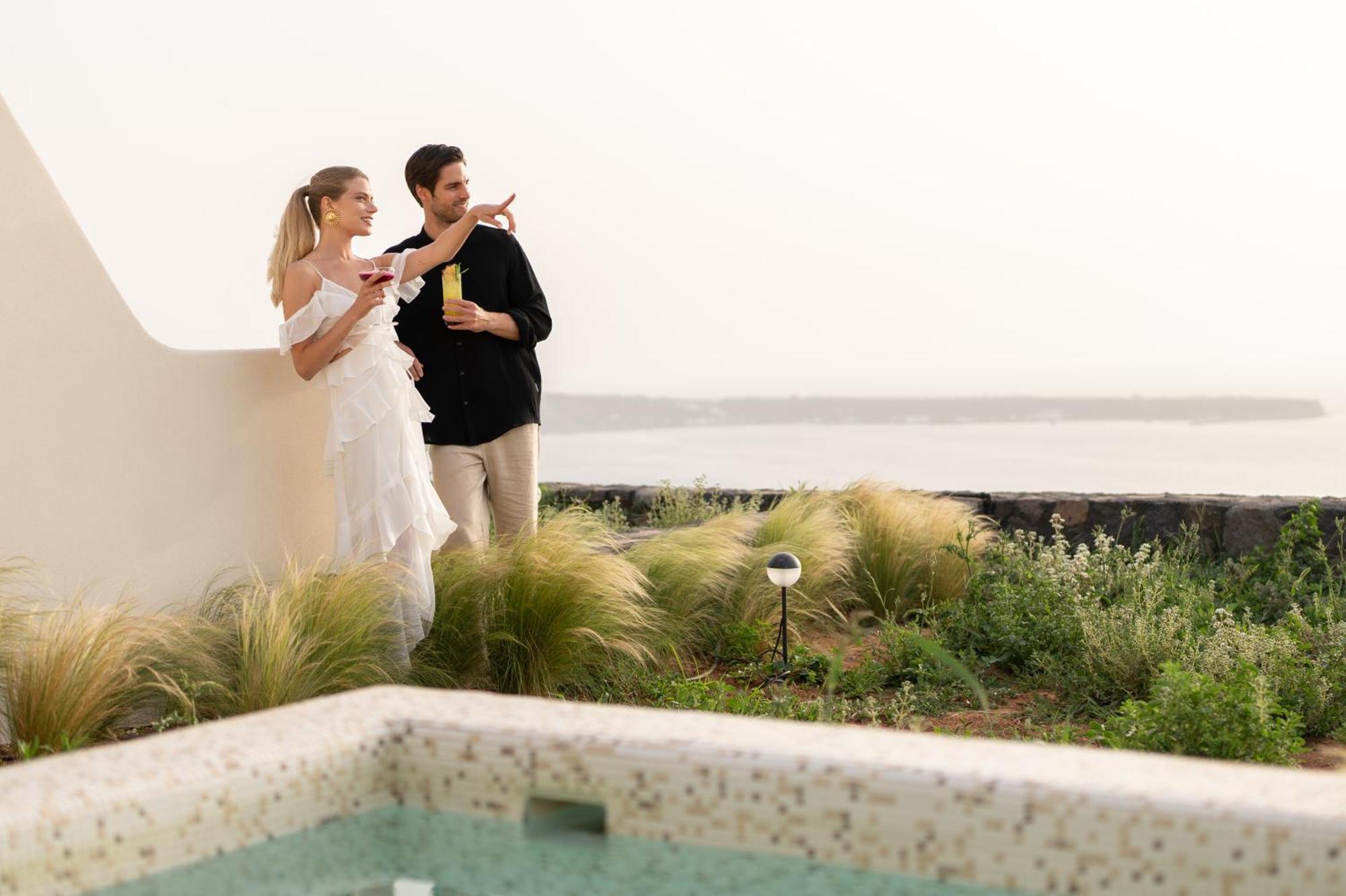Vivid Sunset & Sea View Junior Suite Jacuzzi