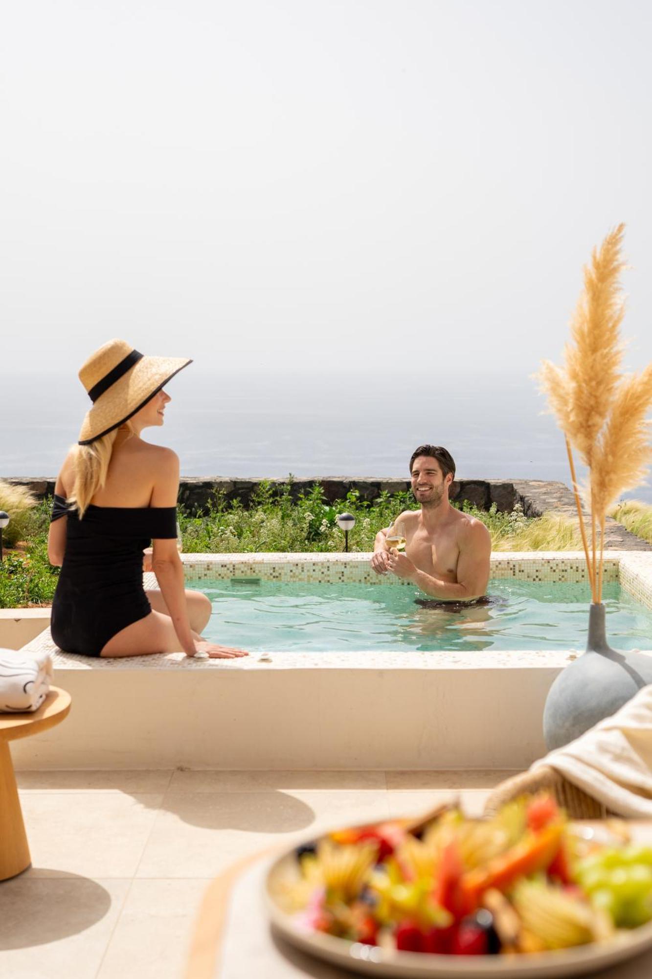 Vivid Sunset & Sea View Junior Suite Jacuzzi