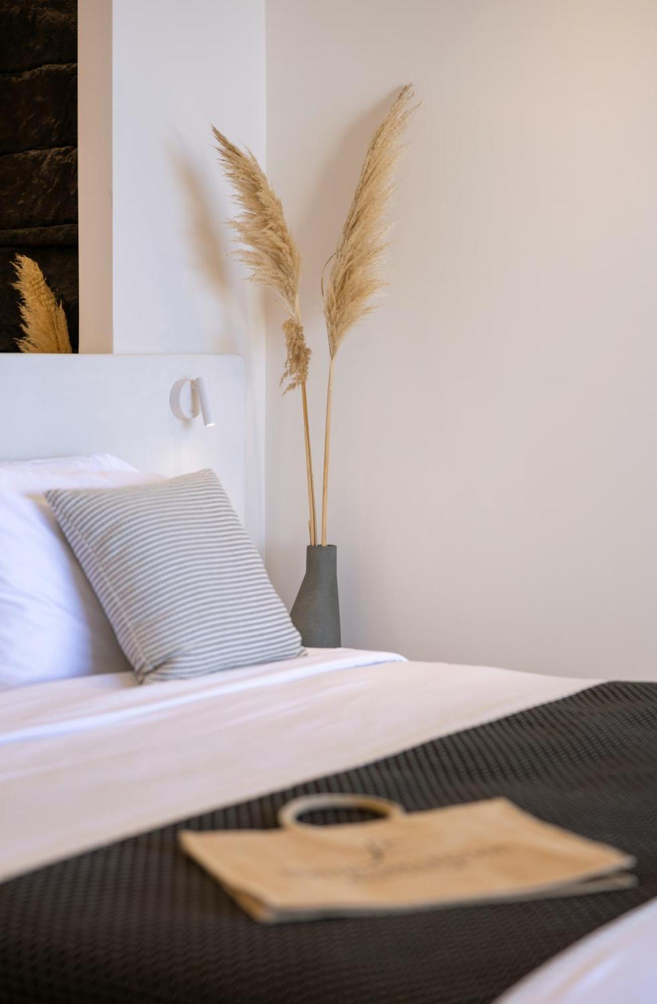 Mine Partial Sea View Junior Suite Pool or Jacuzzi