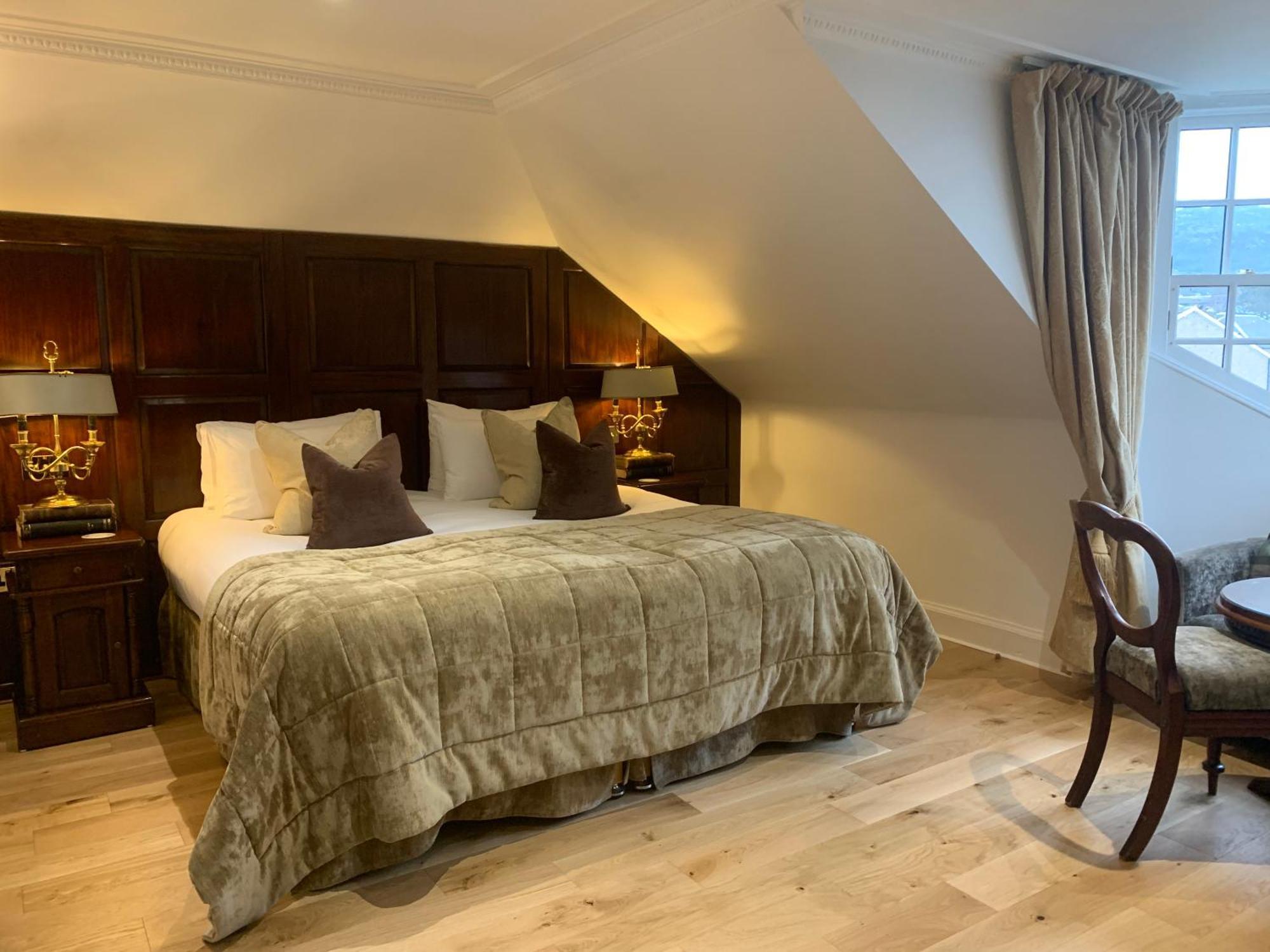 Premier Family Room