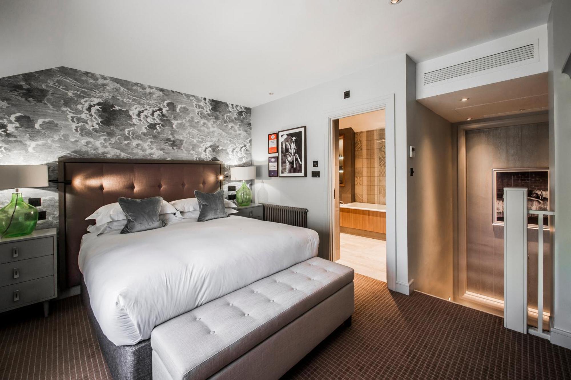 Mews Duplex access to full spa facilities