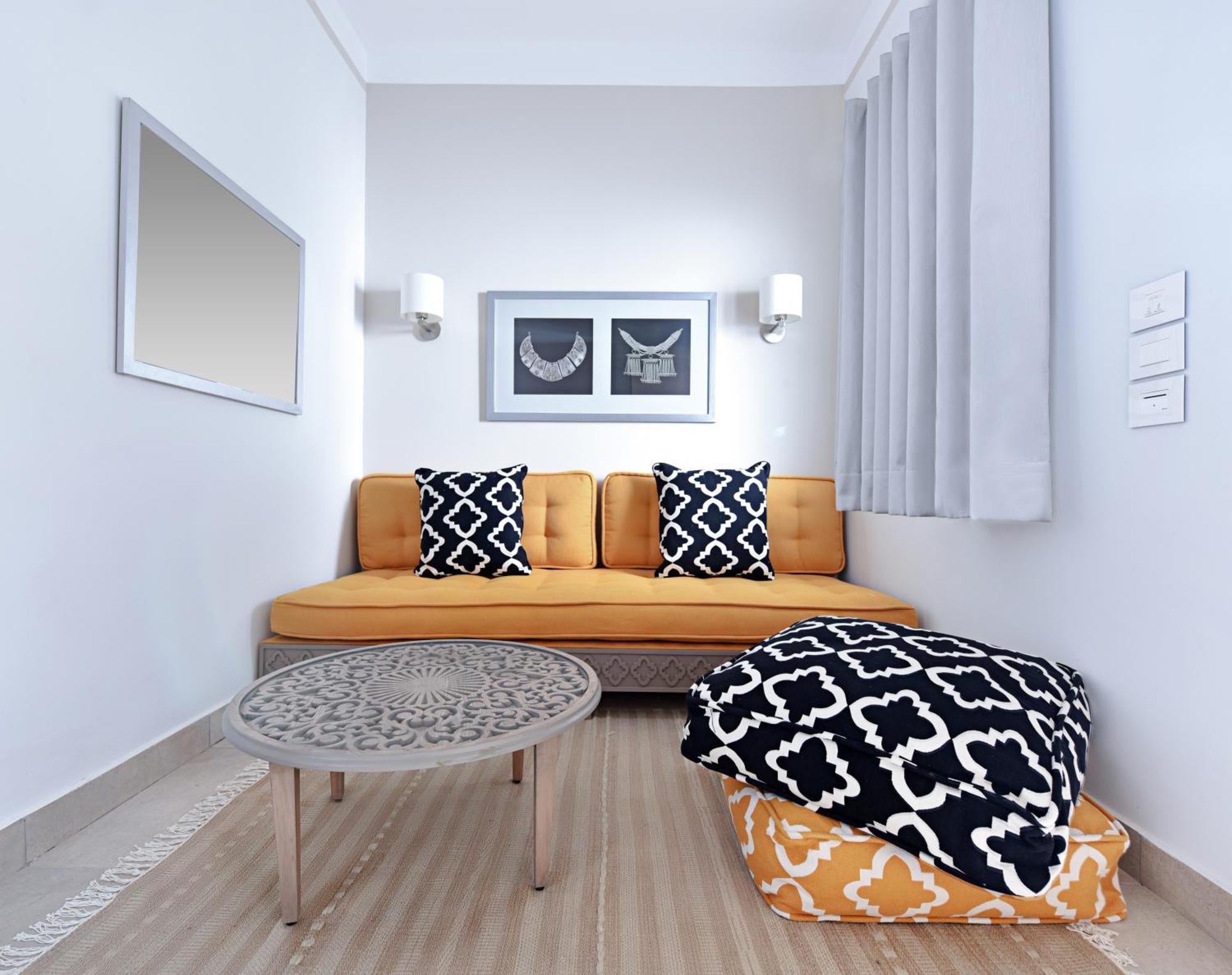 Superior Queen or Twin Beds Pool View