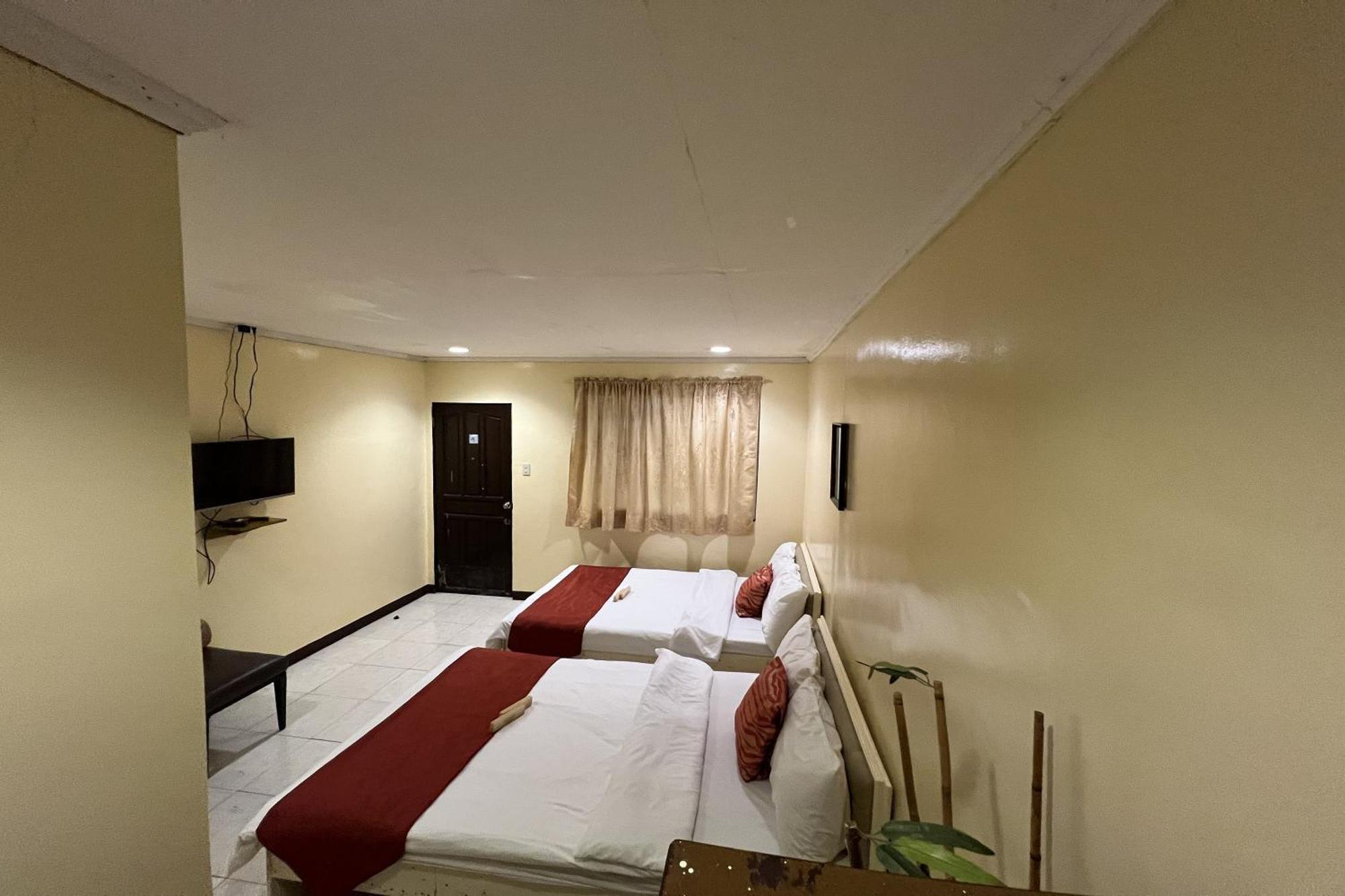 Deluxe Room,1692187951:JPEG