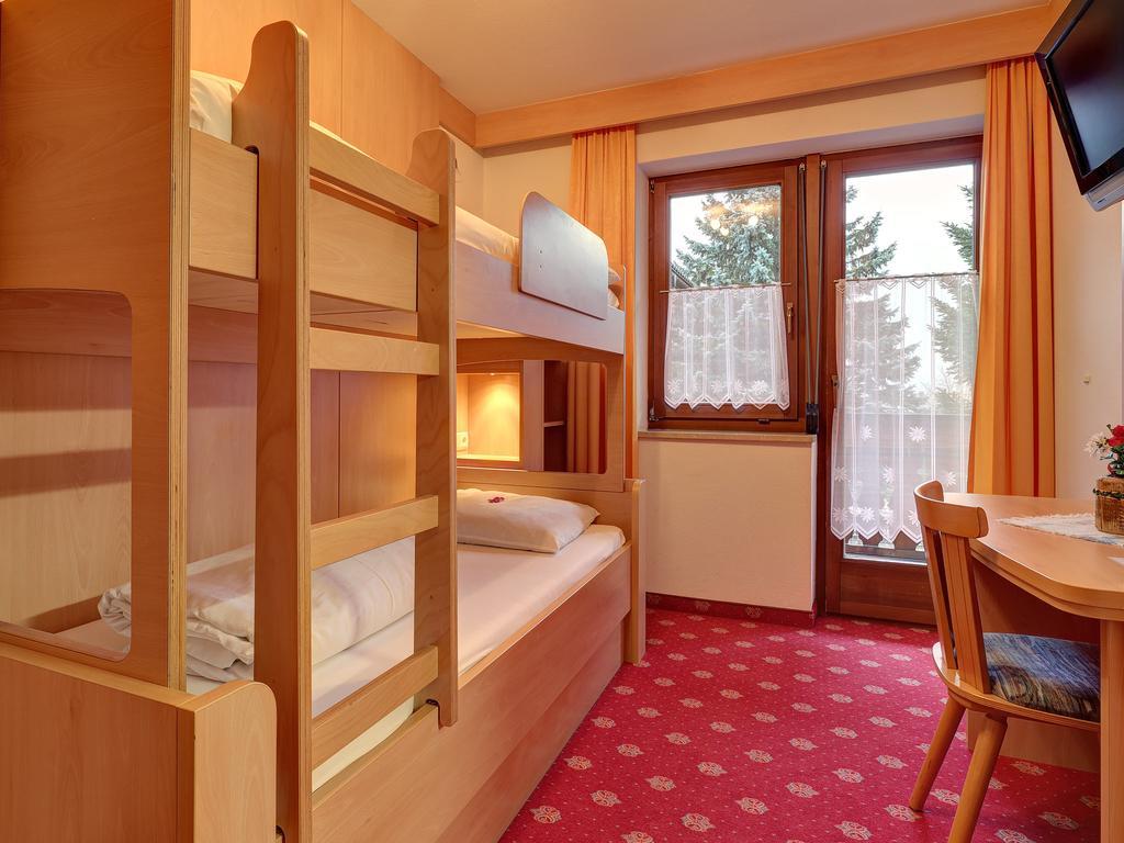 Standard Double Room with Balcony,150254656:JPEG
