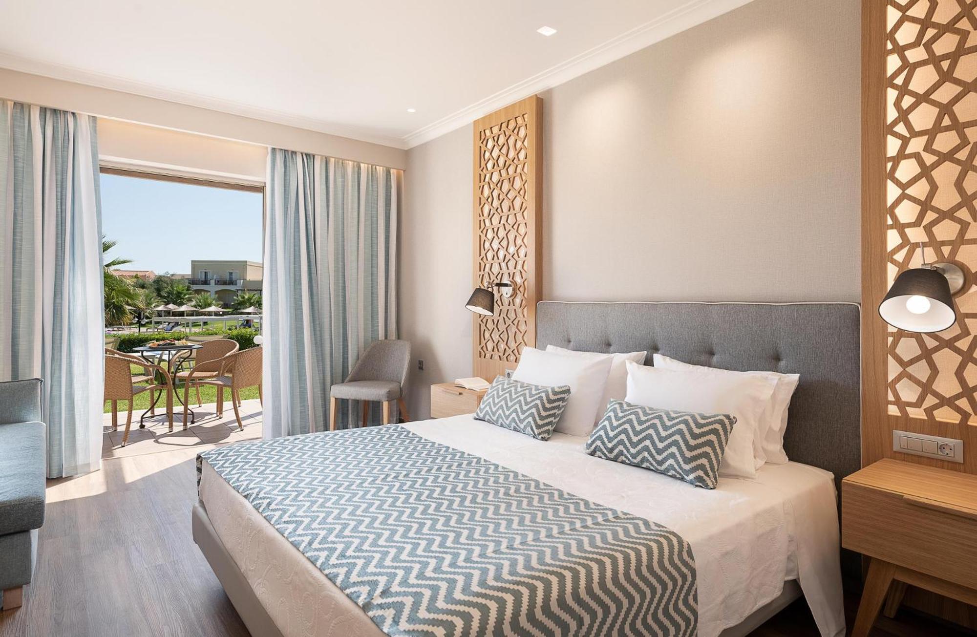 Suite Junior Familiar (2 adultos + 2 niños)
