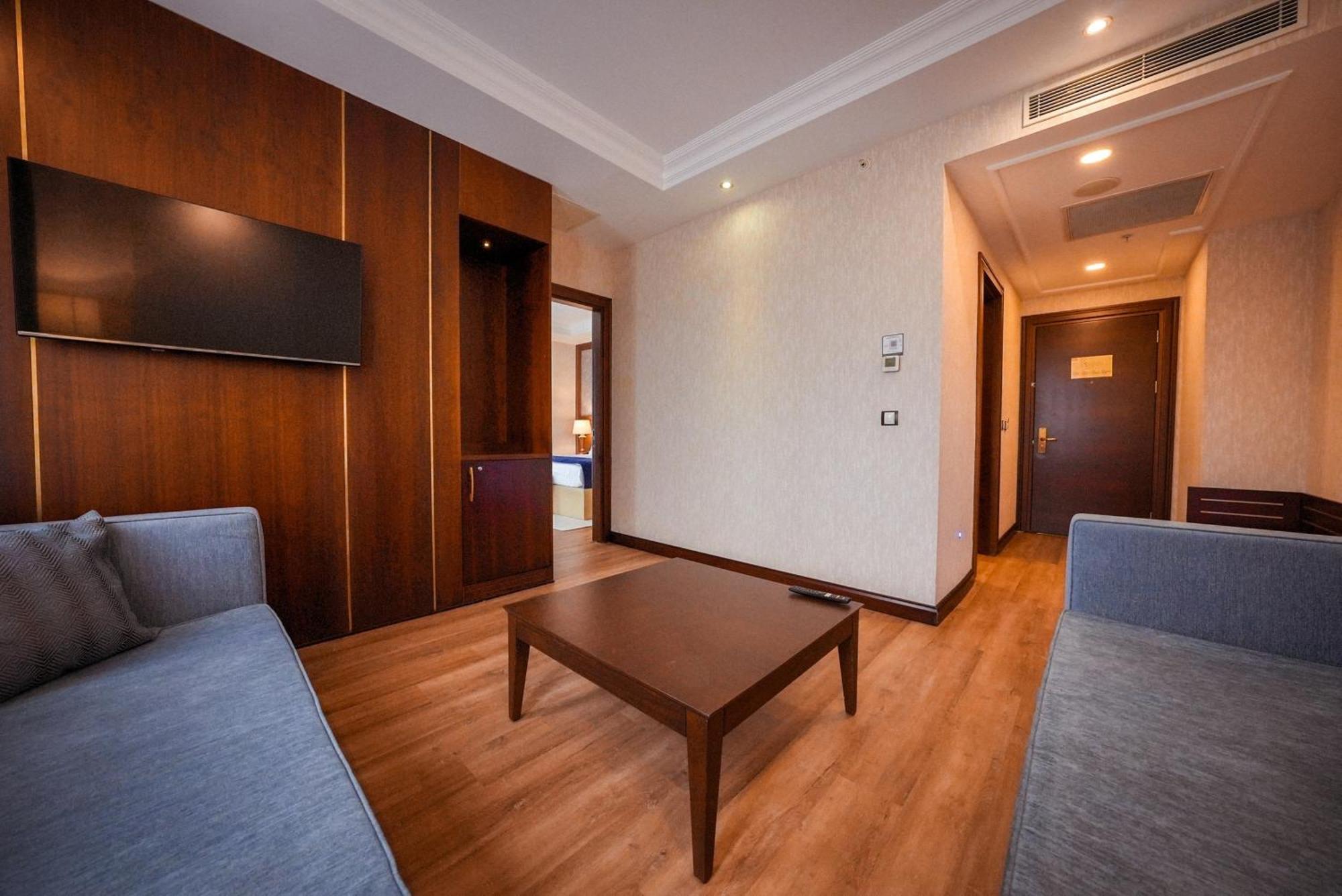 King Suite