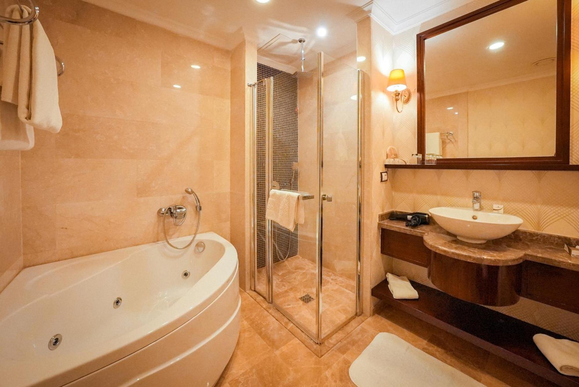 King Suite