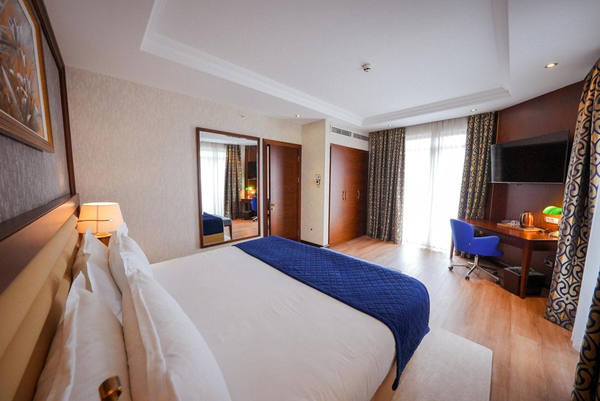 King Suite