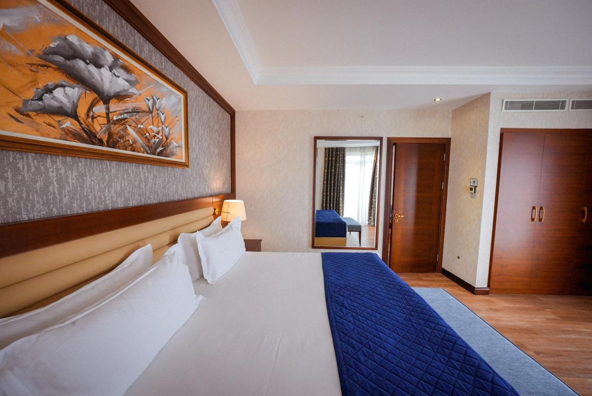 King Suite