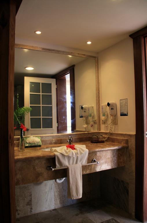 Chambre Double - Vue sur Océan (2 Adultes + 1 Enfant)
