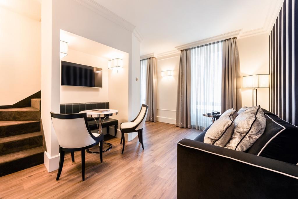 Deluxe Apartment Split Level