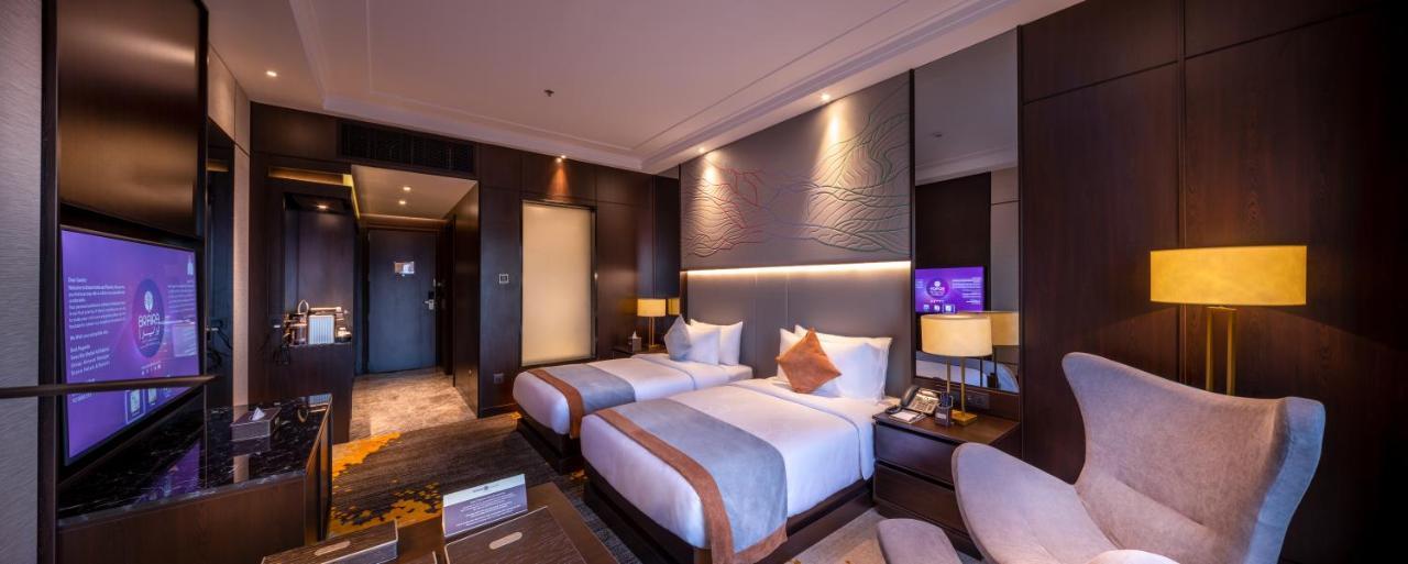 Two-Bedroom Suite,771764248:JPEG