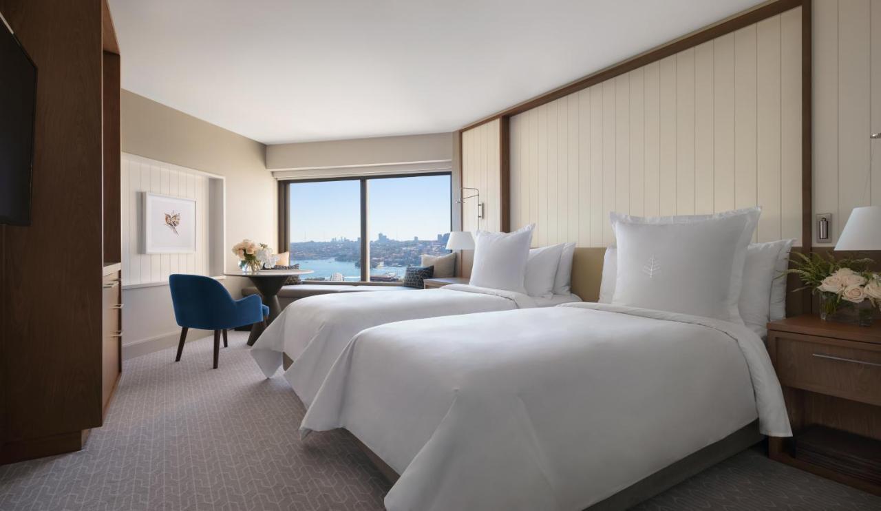 Deluxe Zweibettzimmer mit seitlichem Hafenblick