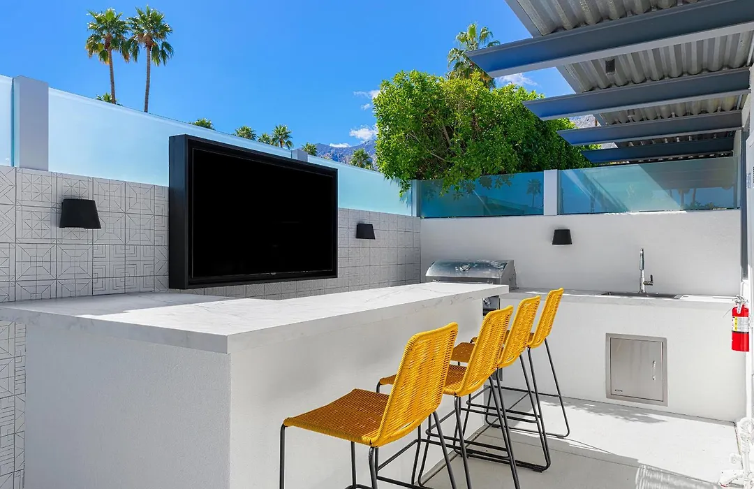 Limon Palm Springs A Luxury Boutique Hotel-1
