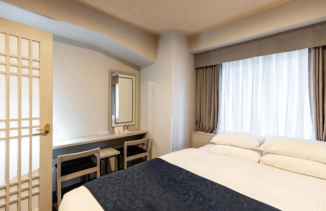 Hotel Rose Garden Shinjuku-1