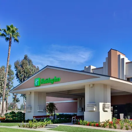 Holiday Inn Hotel & Suites Anaheim By Ihg-3