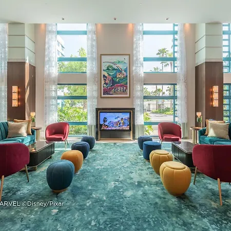 Disney'S Hollywood Hotel-3
