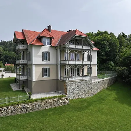 Villa Gloriette - Boutiqueappartements Am Woerthersee-2