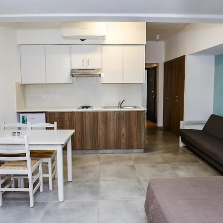 Sweet Memories Hotel Apts-2