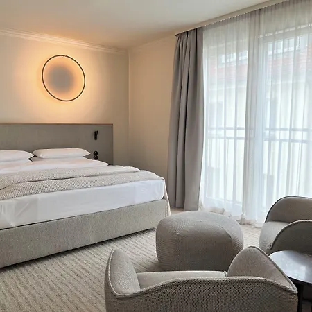 Adelante Boutique Hotel-2