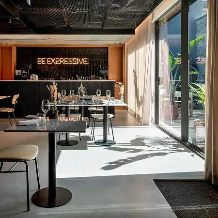 Artcore Hotel Porto-2