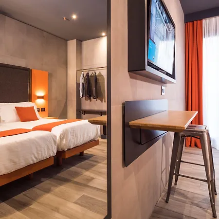 J24 Hotel Milano-2
