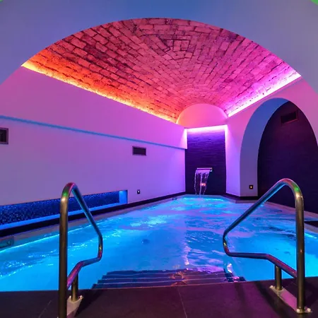 The One Boutique Hotel & Private Spa Roma (Adults Only)-3