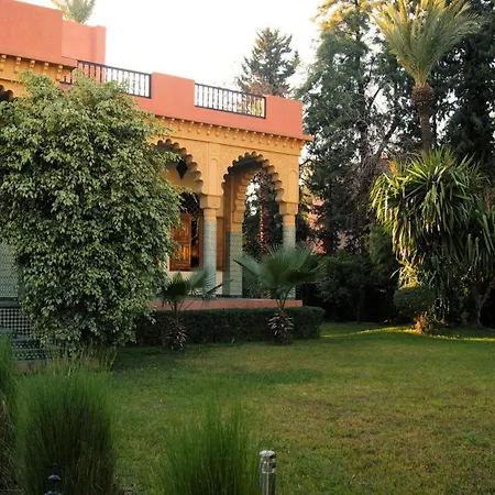 The Red House-3