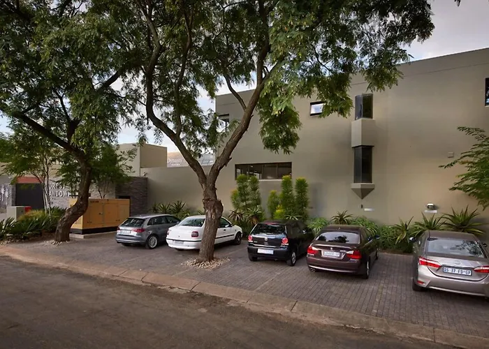 Dynasty Forest Sandown Self Catering Hotel