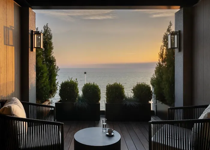 Coral Hotel Athene