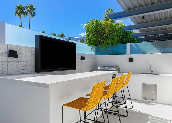 Limon Palm Springs A Luxury Boutique Hotel