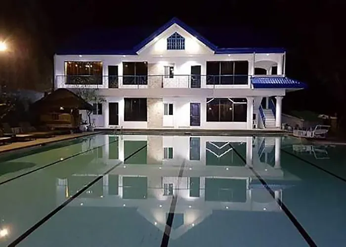 Woodland Hotel